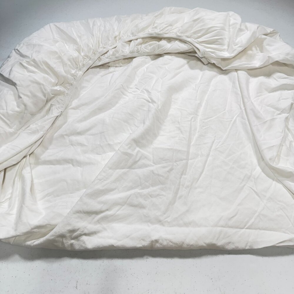 Pottery Barn queen fitted sheet solid white 100% egyptian cotton modern